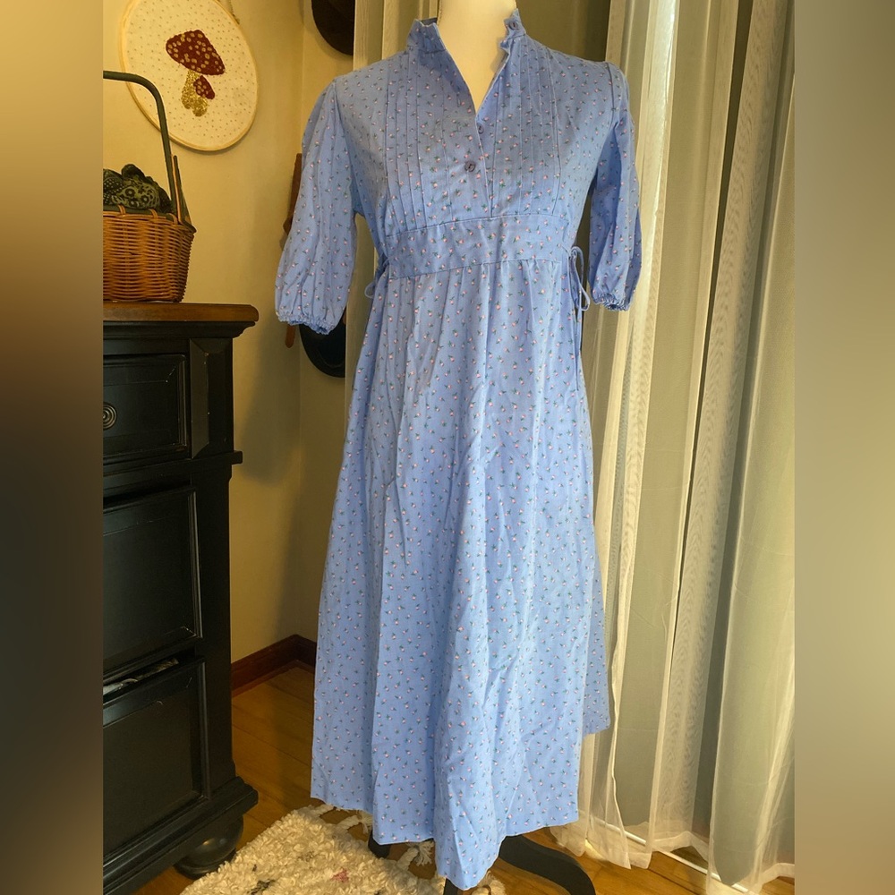 Vintage 70’s ditsy floral calico prairie midi boho dress